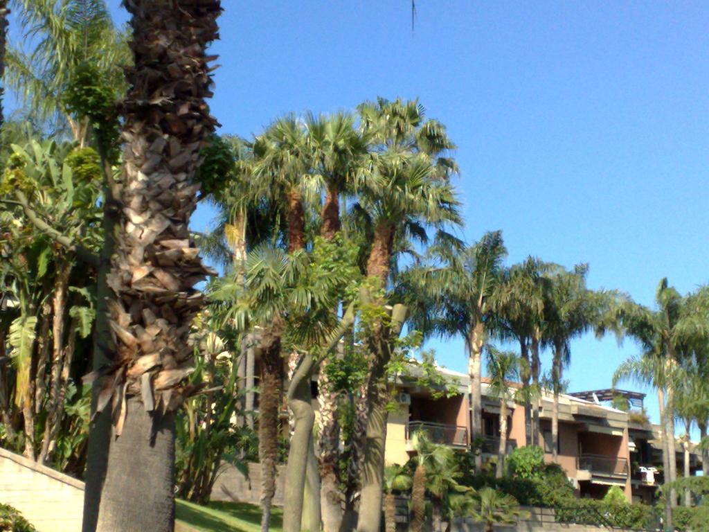 Porto Ulisse Bed & Breakfast Catania Exterior photo