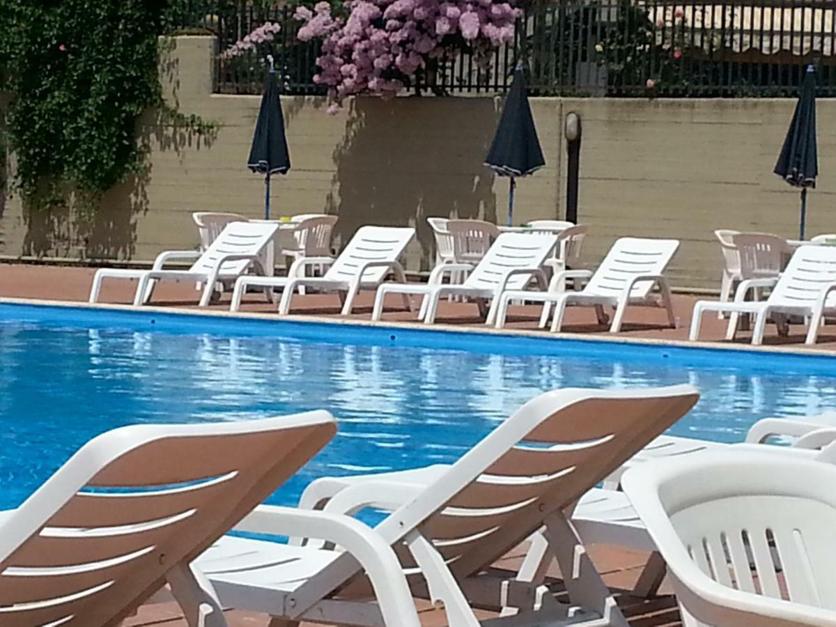 Porto Ulisse Bed & Breakfast Catania Exterior photo
